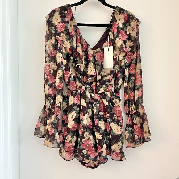 Endless Rose Bell Sleeve Floral Ruffle Romper Size S NWT - Picture 1 of 8